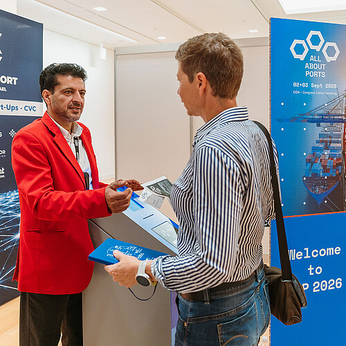 ALL ABOUT PORTS 2026 - Visitors at the check-in ALL ABOUT PORTS 2026 - Visitors at the check-in